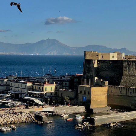 Rooftop In Front Of The Castle Naples Exterior photo